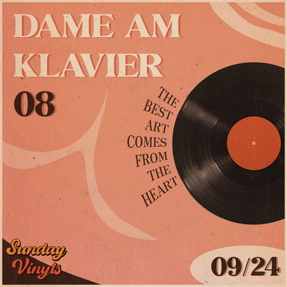 #8 Dame am Klavier